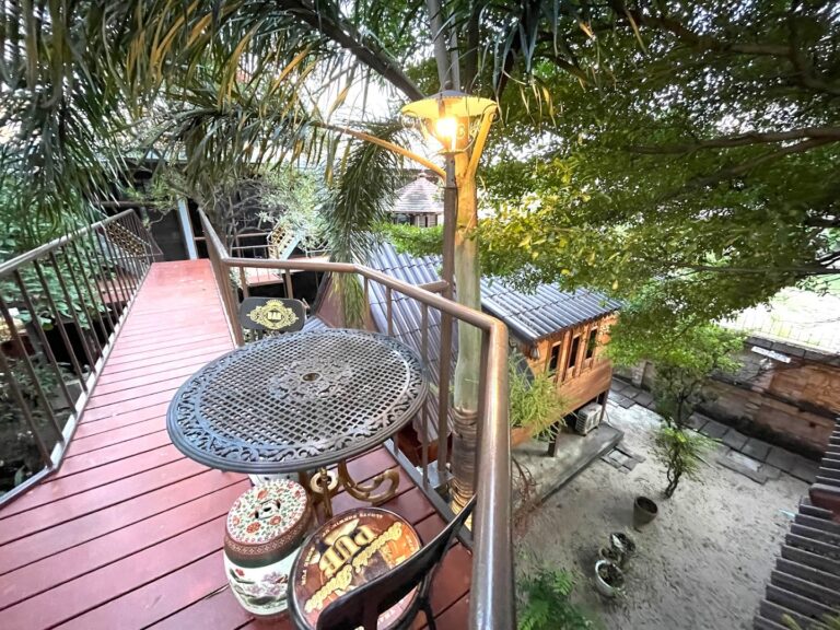ThaiWan-Thai灣: Hidden Workspace in Phra Khanong